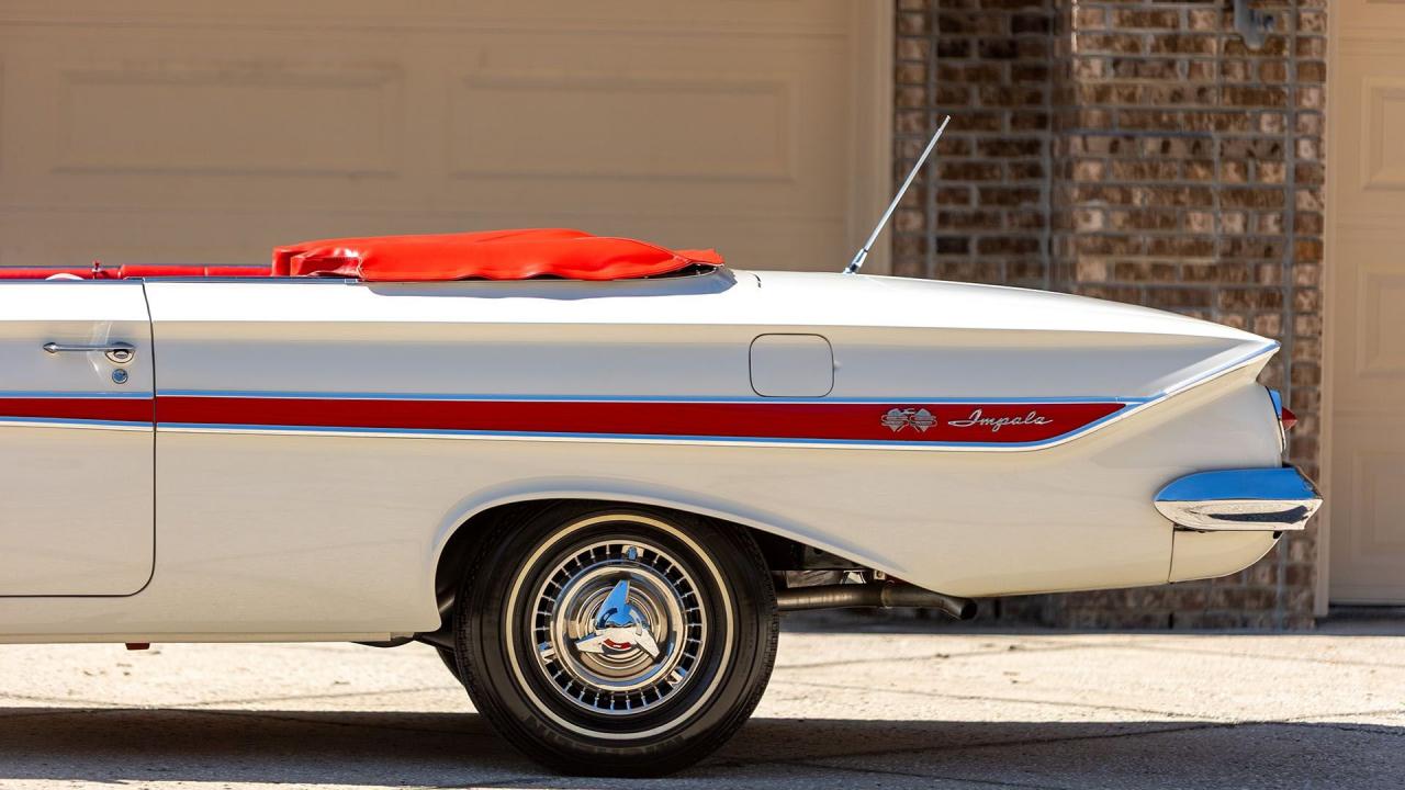 1961 Chevrolet Impala SS Convertible