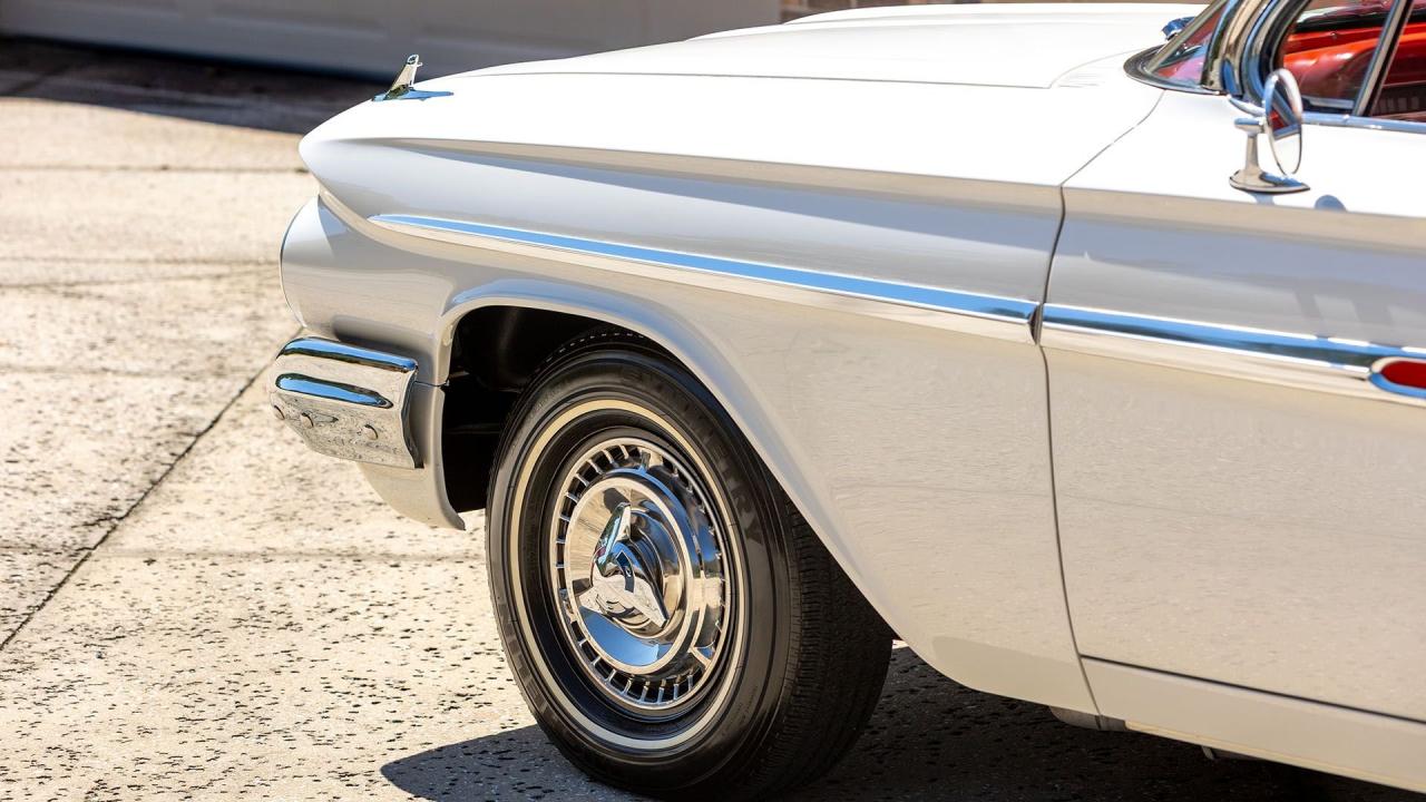 1961 Chevrolet Impala SS Convertible