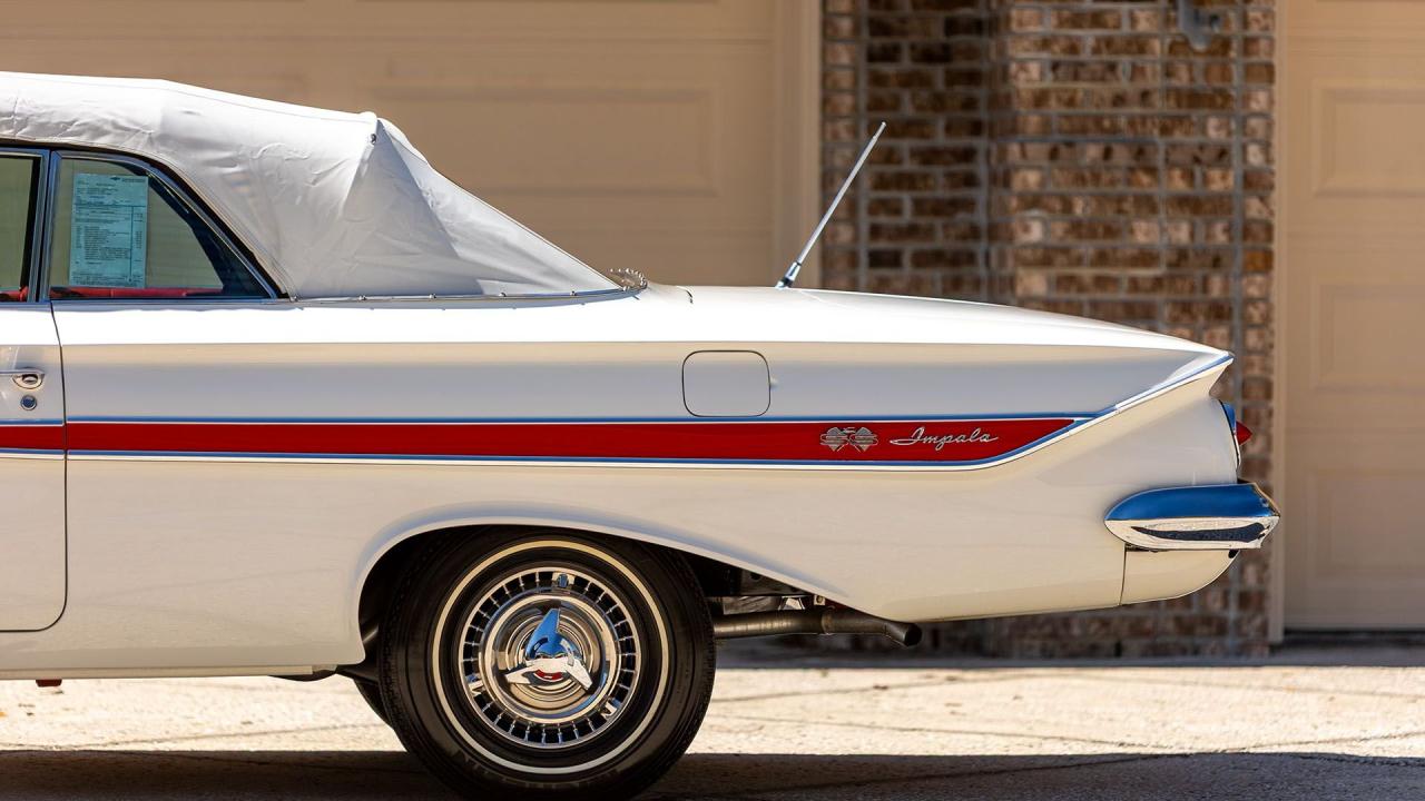 1961 Chevrolet Impala SS Convertible