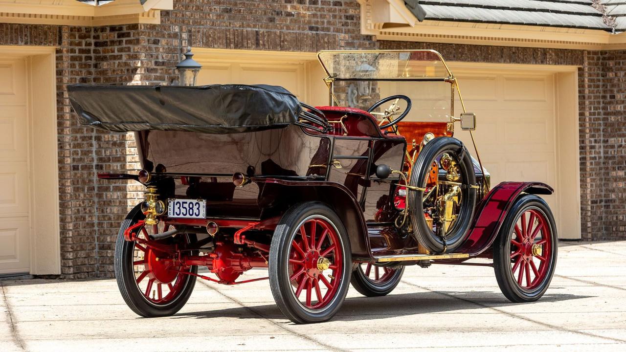 1910 Buick Model 17 Touring