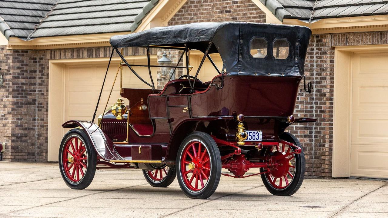 1910 Buick Model 17 Touring