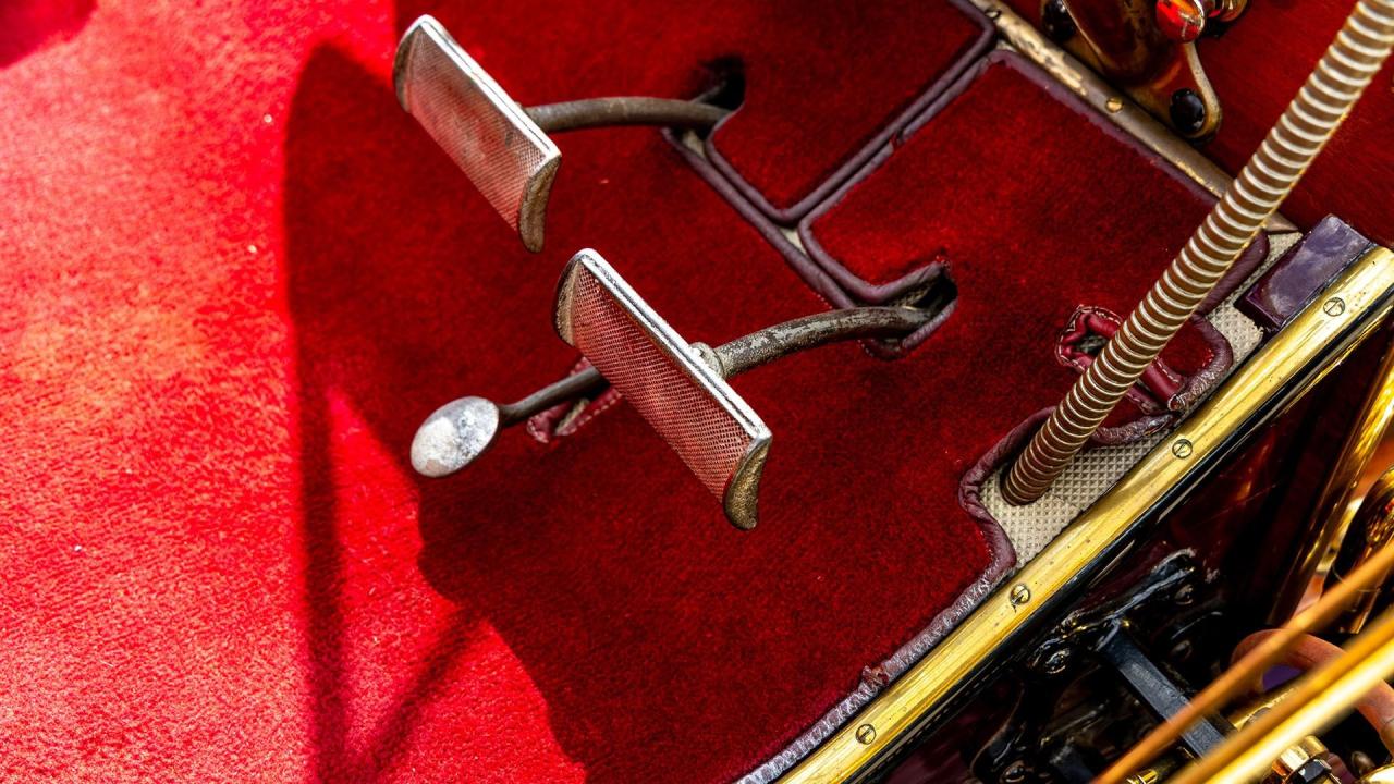 1910 Buick Model 17 Touring