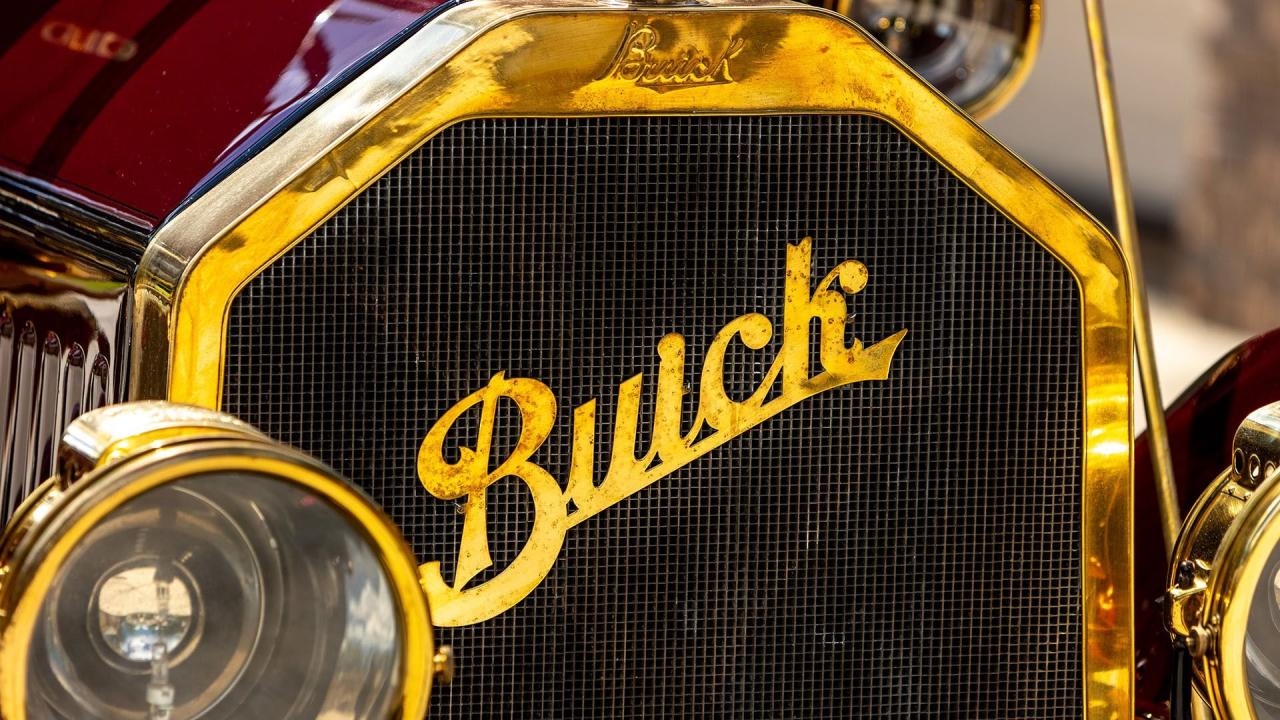 1910 Buick Model 17 Touring