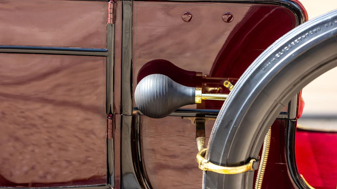 1910 Buick Model 17 Touring