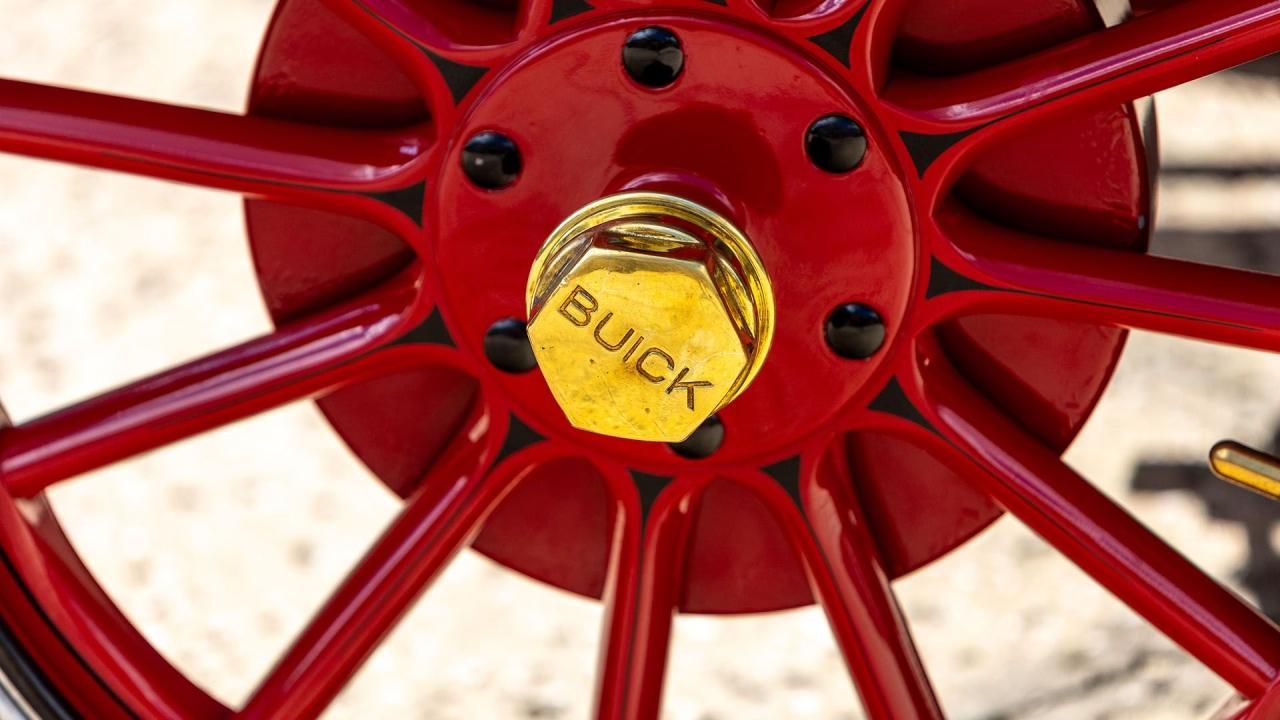 1910 Buick Model 17 Touring