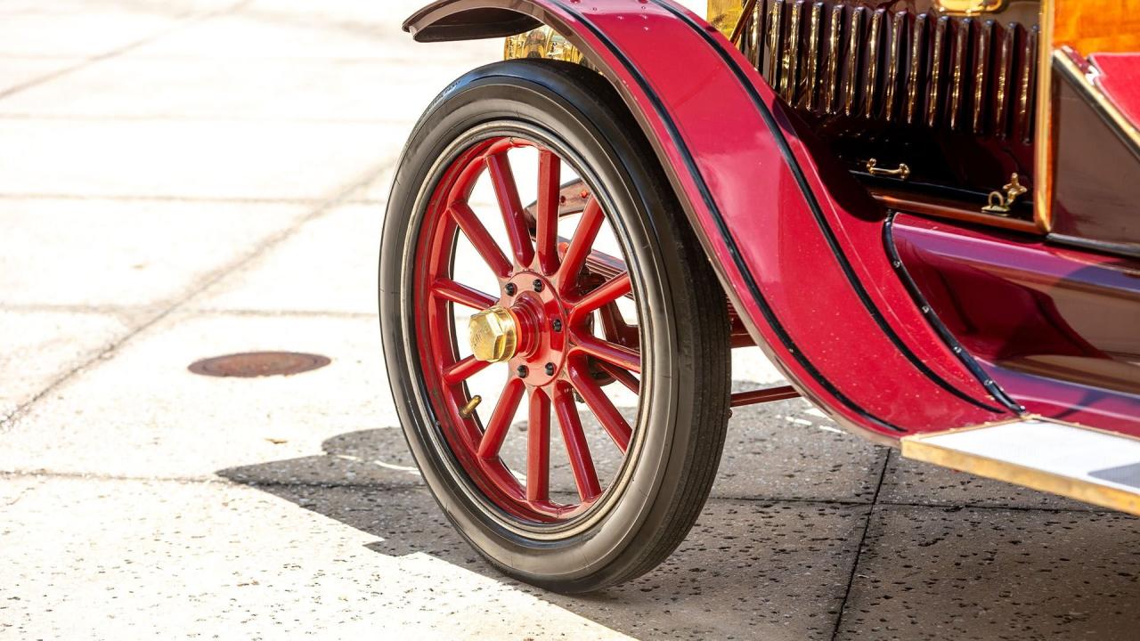 1910 Buick Model 17 Touring