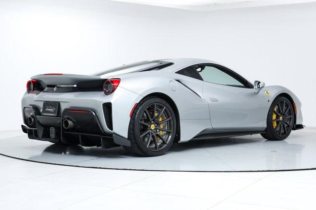 2019 Ferrari 488 PISTA