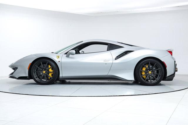 2019 Ferrari 488 PISTA