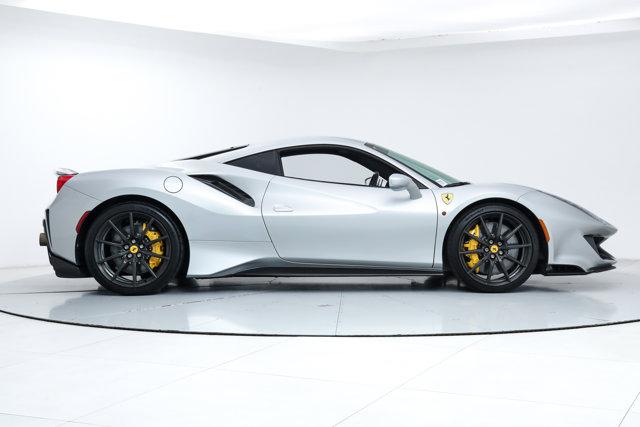 2019 Ferrari 488 PISTA