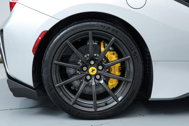 2019 Ferrari 488 PISTA