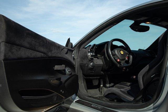 2019 Ferrari 488 PISTA