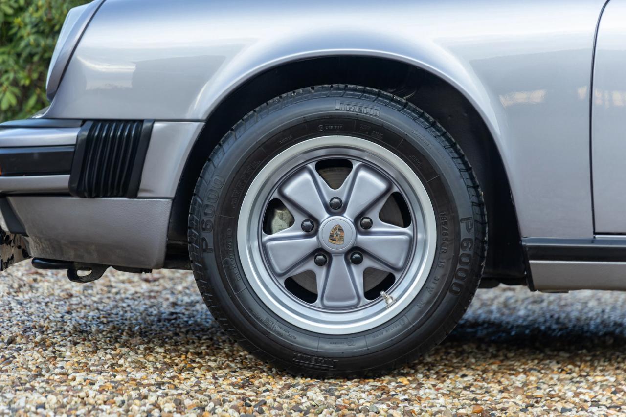 1988 Porsche 911 3.2 &ldquo;Jubil&auml;umsmodell 25 Jahre 911&rdquo;