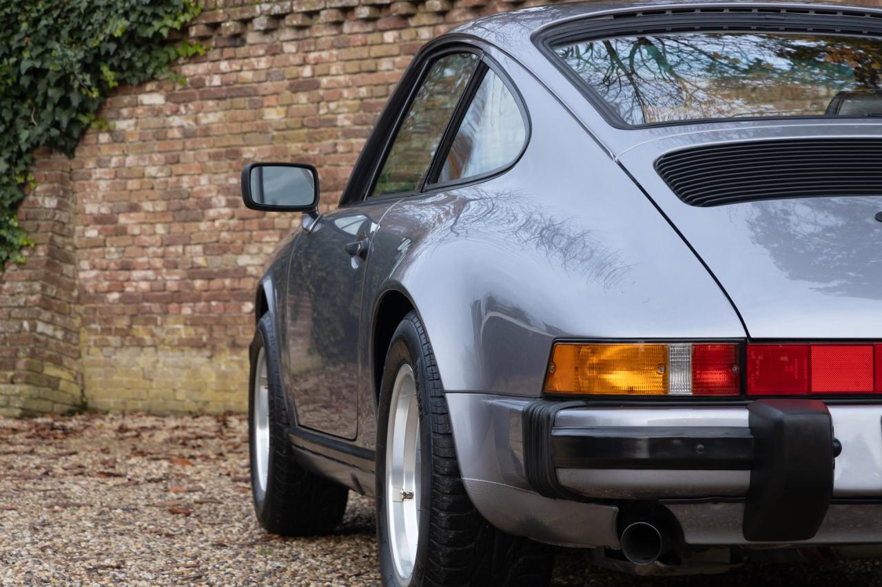 1988 Porsche 911 3.2 &ldquo;Jubil&auml;umsmodell 25 Jahre 911&rdquo;