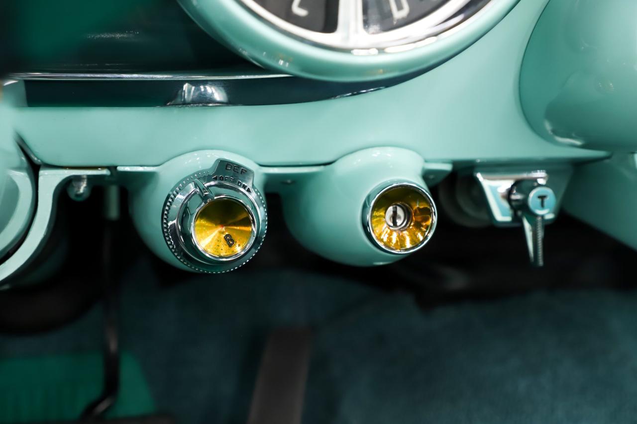 1957 Chrysler New Yorker