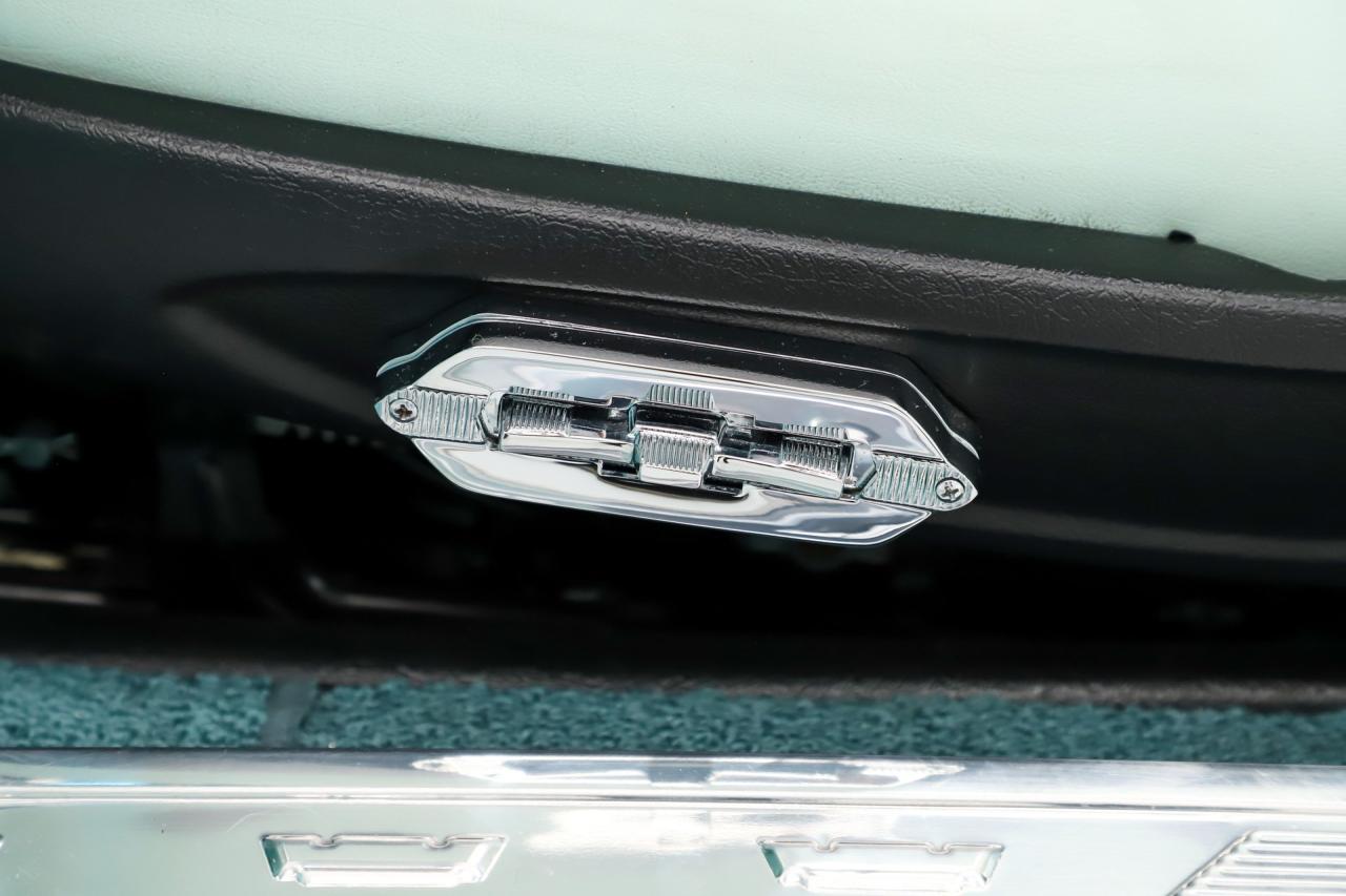 1957 Chrysler New Yorker