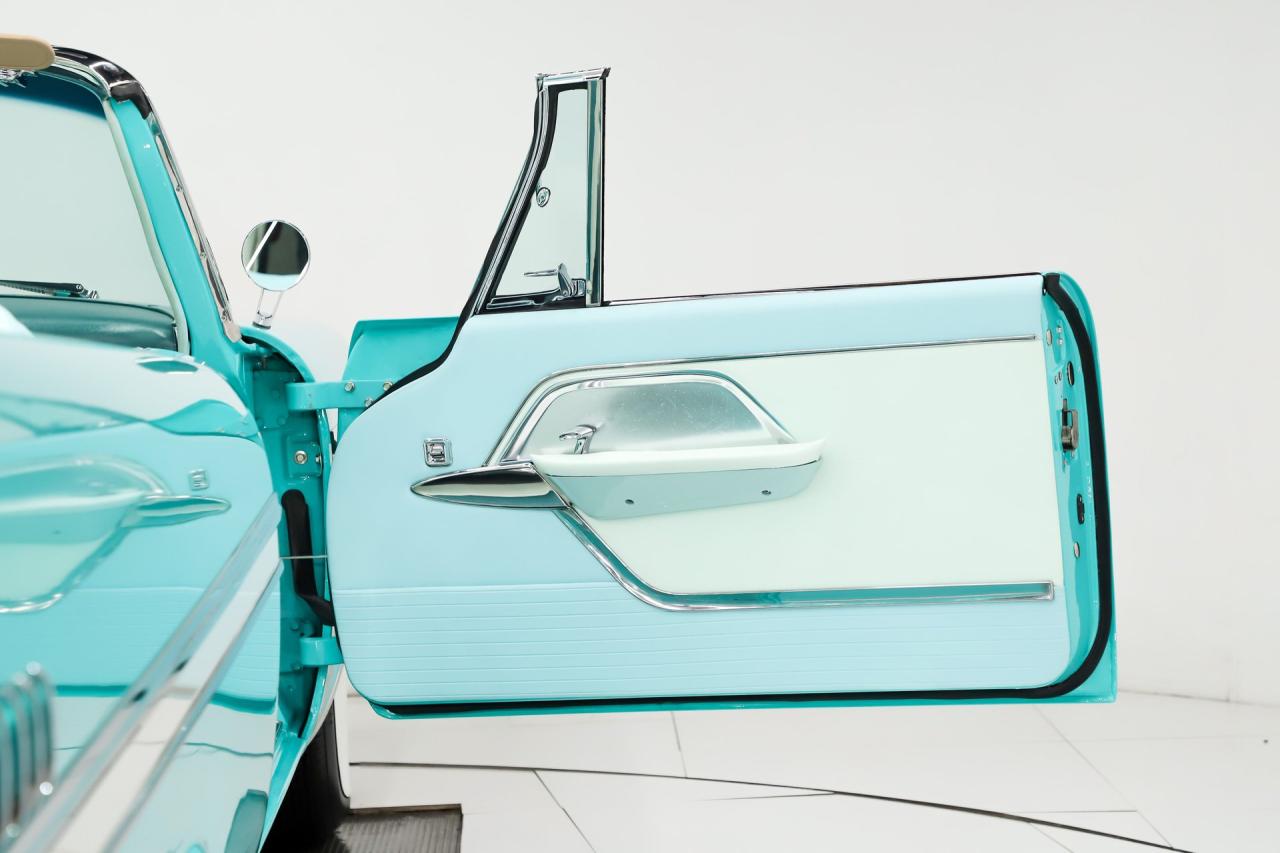 1957 Chrysler New Yorker