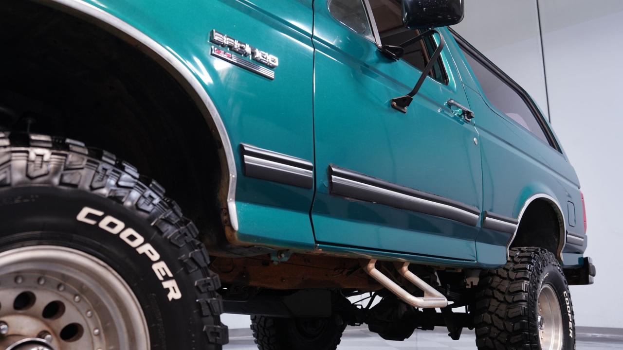 1989 Ford Bronco XLT 4X4