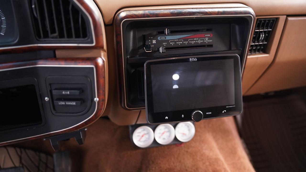 1989 Ford Bronco XLT 4X4