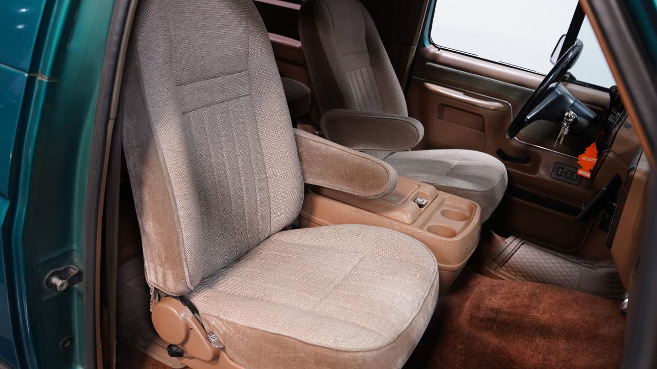 1989 Ford Bronco XLT 4X4