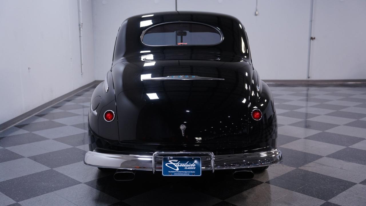 1947 Ford Deluxe Coupe