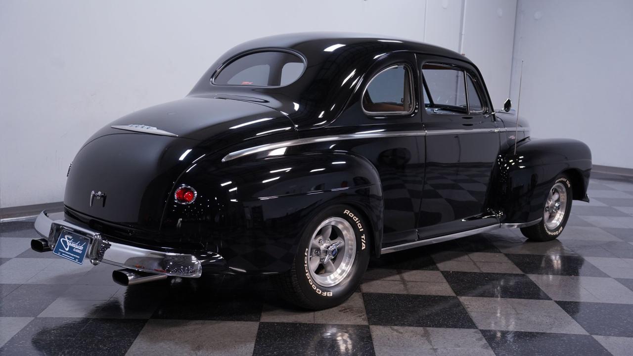 1947 Ford Deluxe Coupe