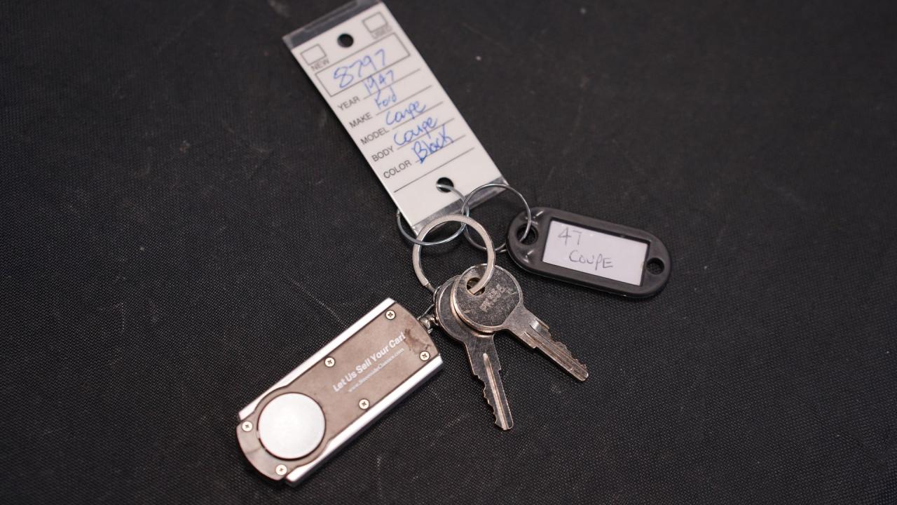 1947 Ford Deluxe Coupe