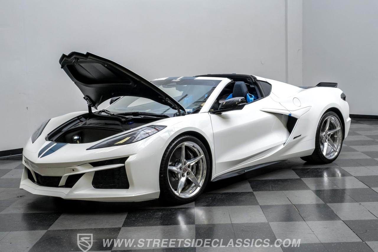 2024 Chevrolet Corvette E-Ray Coupe 3LZ