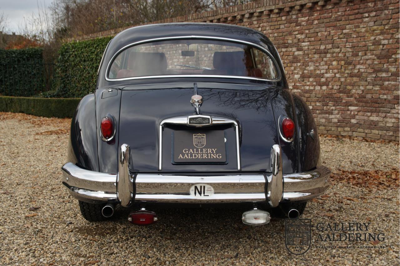 1959 Jaguar XK150 FHC 3.4 SE