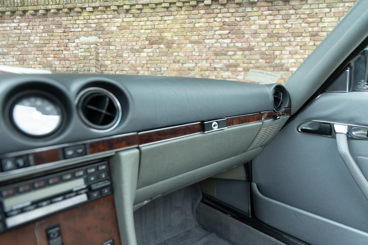 1986 Mercedes - Benz Mercedes Benz 560 SL &ldquo;Becker Grand Prix&rdquo;