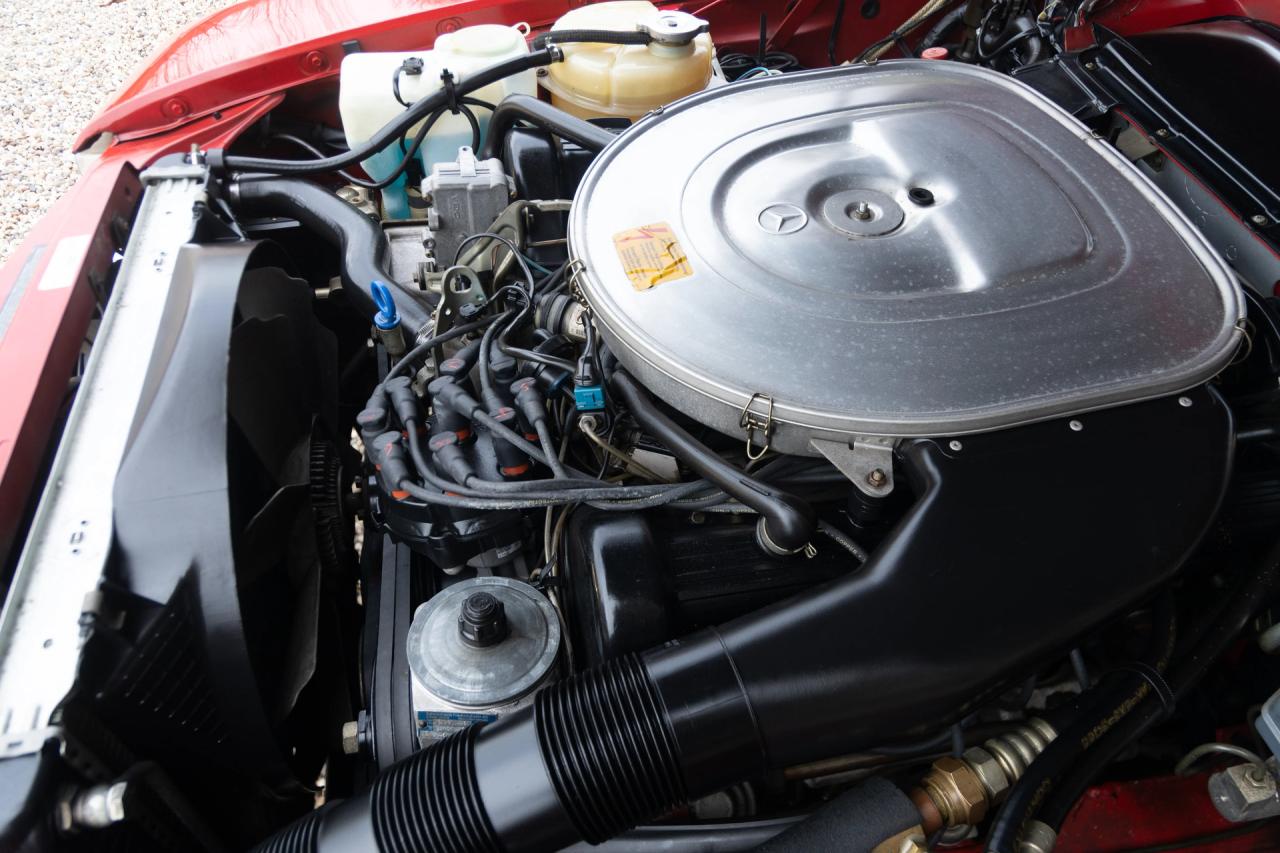 1986 Mercedes - Benz Mercedes Benz 560 SL &ldquo;Becker Grand Prix&rdquo;