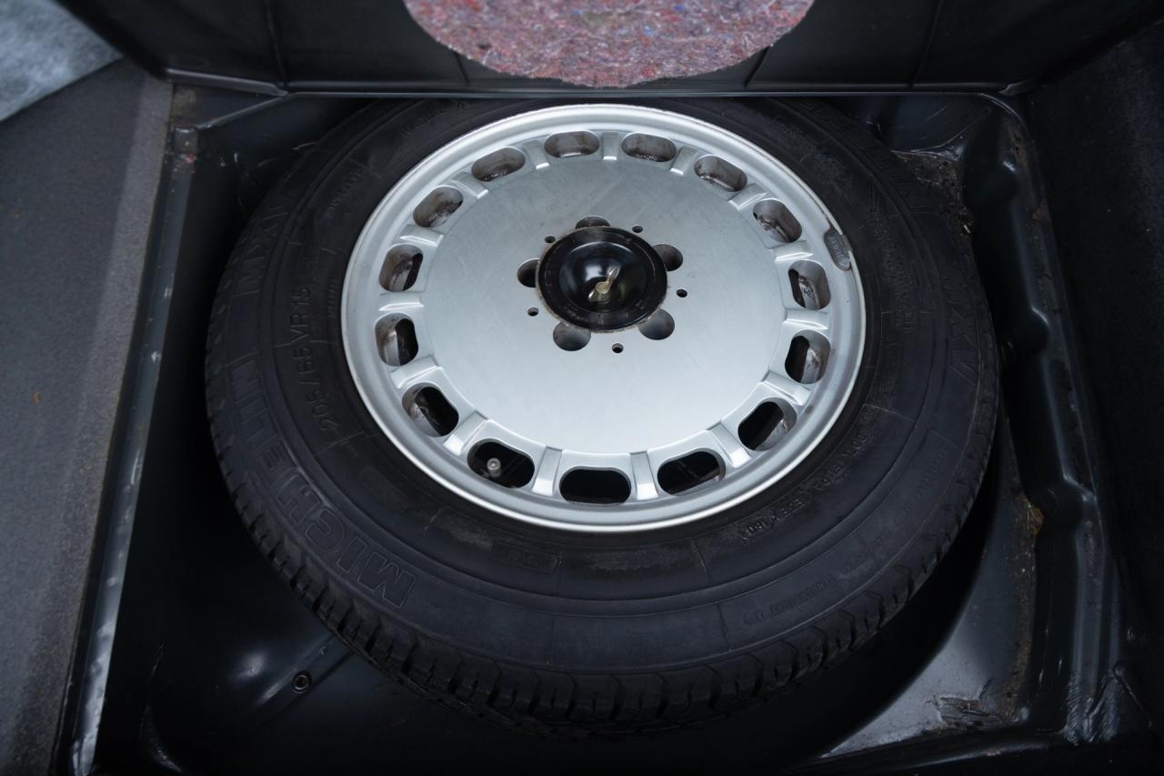 1986 Mercedes - Benz Mercedes Benz 560 SL &ldquo;Becker Grand Prix&rdquo;