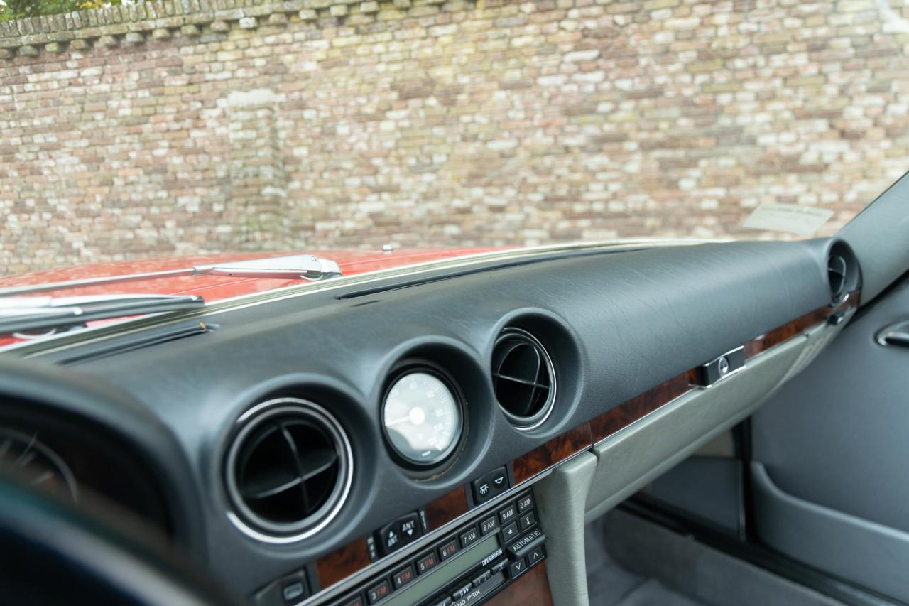 1986 Mercedes - Benz Mercedes Benz 560 SL &ldquo;Becker Grand Prix&rdquo;