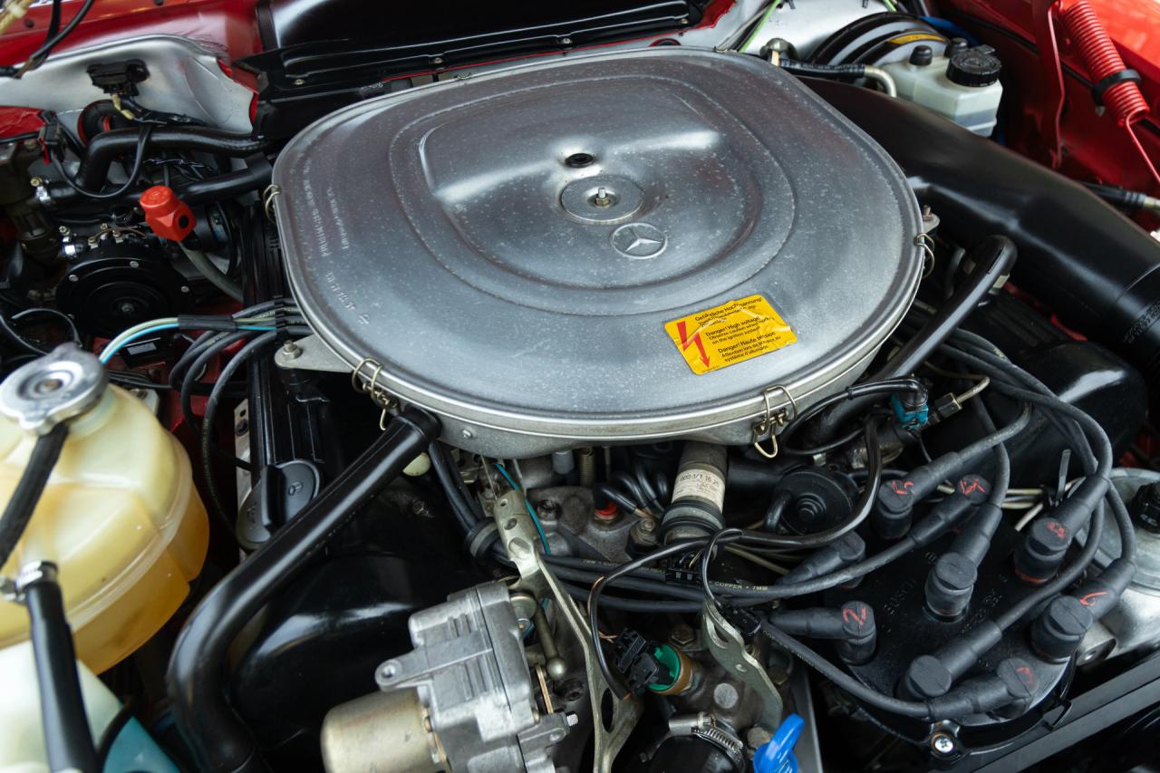 1986 Mercedes - Benz Mercedes Benz 560 SL &ldquo;Becker Grand Prix&rdquo;