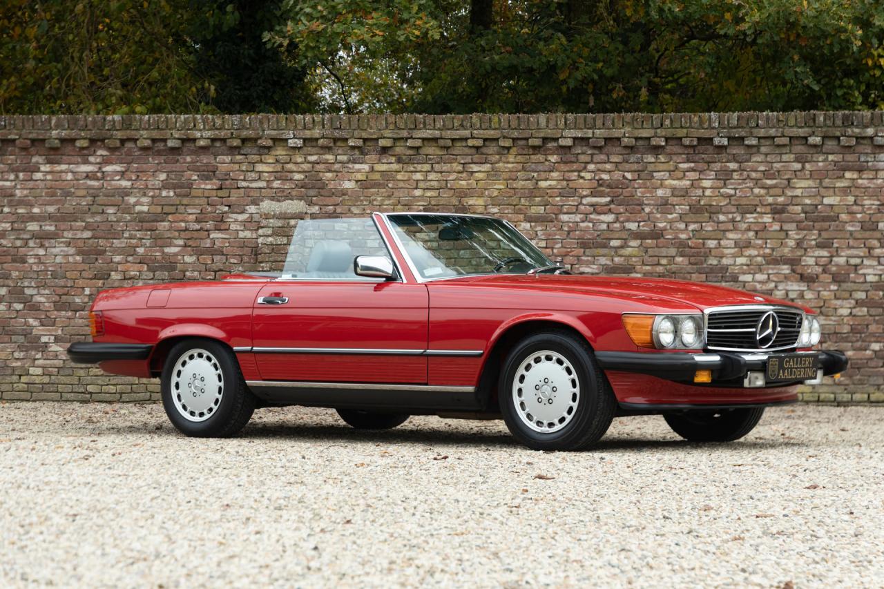 1986 Mercedes - Benz Mercedes Benz 560 SL &ldquo;Becker Grand Prix&rdquo;