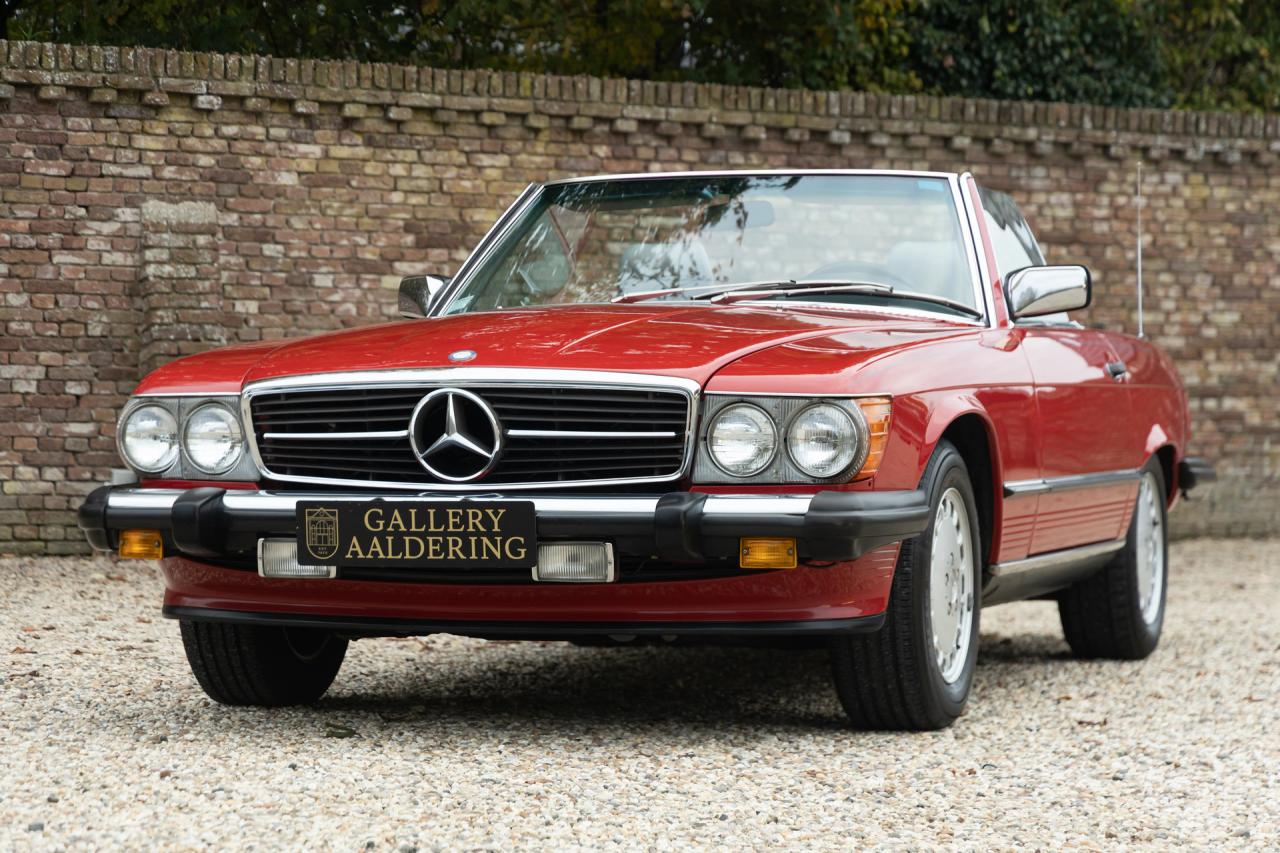 1986 Mercedes - Benz Mercedes Benz 560 SL &ldquo;Becker Grand Prix&rdquo;