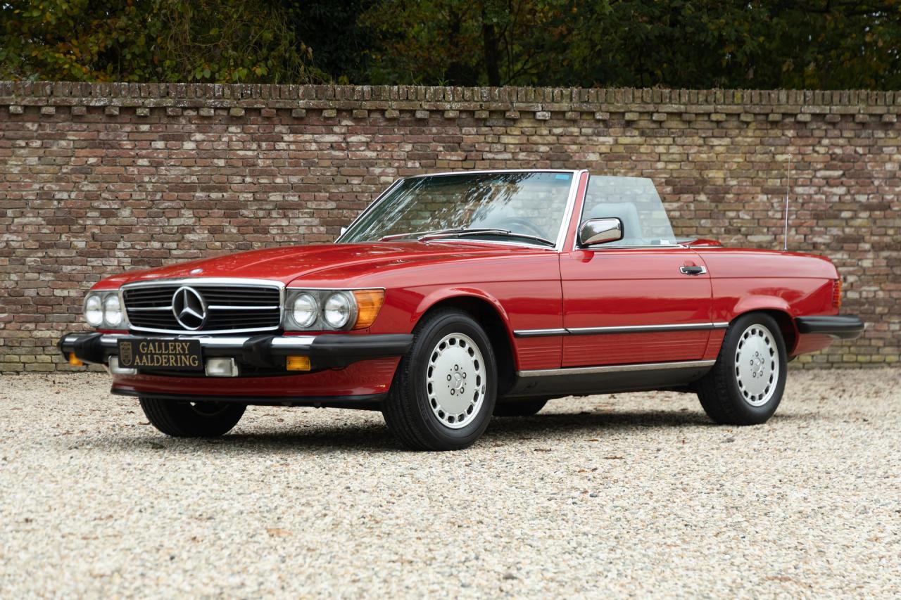 1986 Mercedes - Benz Mercedes Benz 560 SL &ldquo;Becker Grand Prix&rdquo;