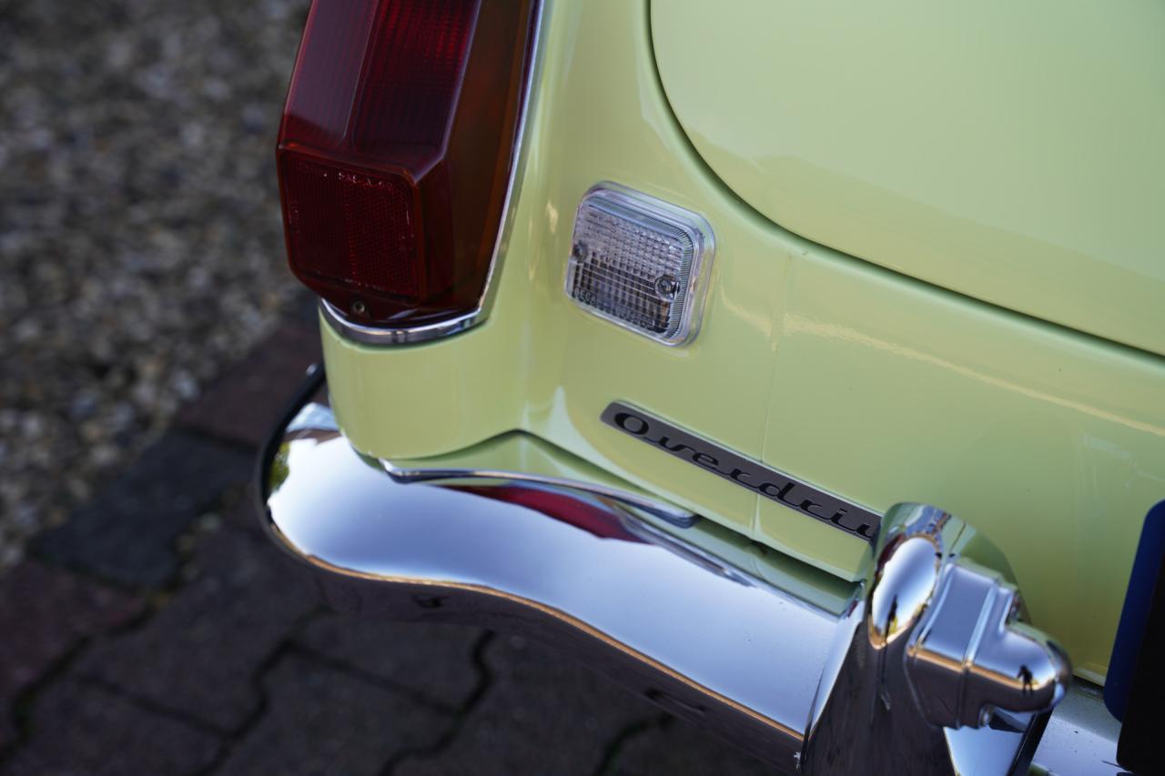 1977 MG B Roadster Overdrive