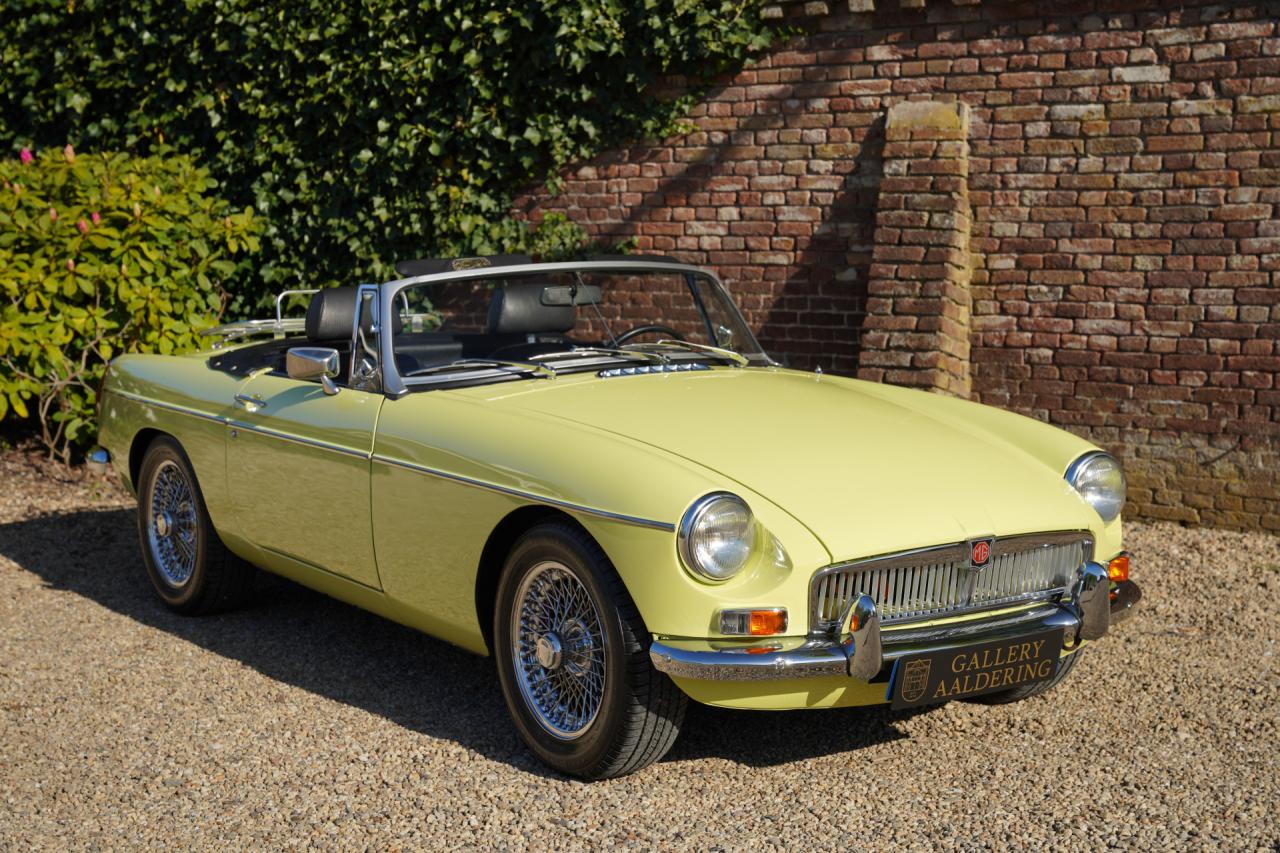 1977 MG B Roadster Overdrive