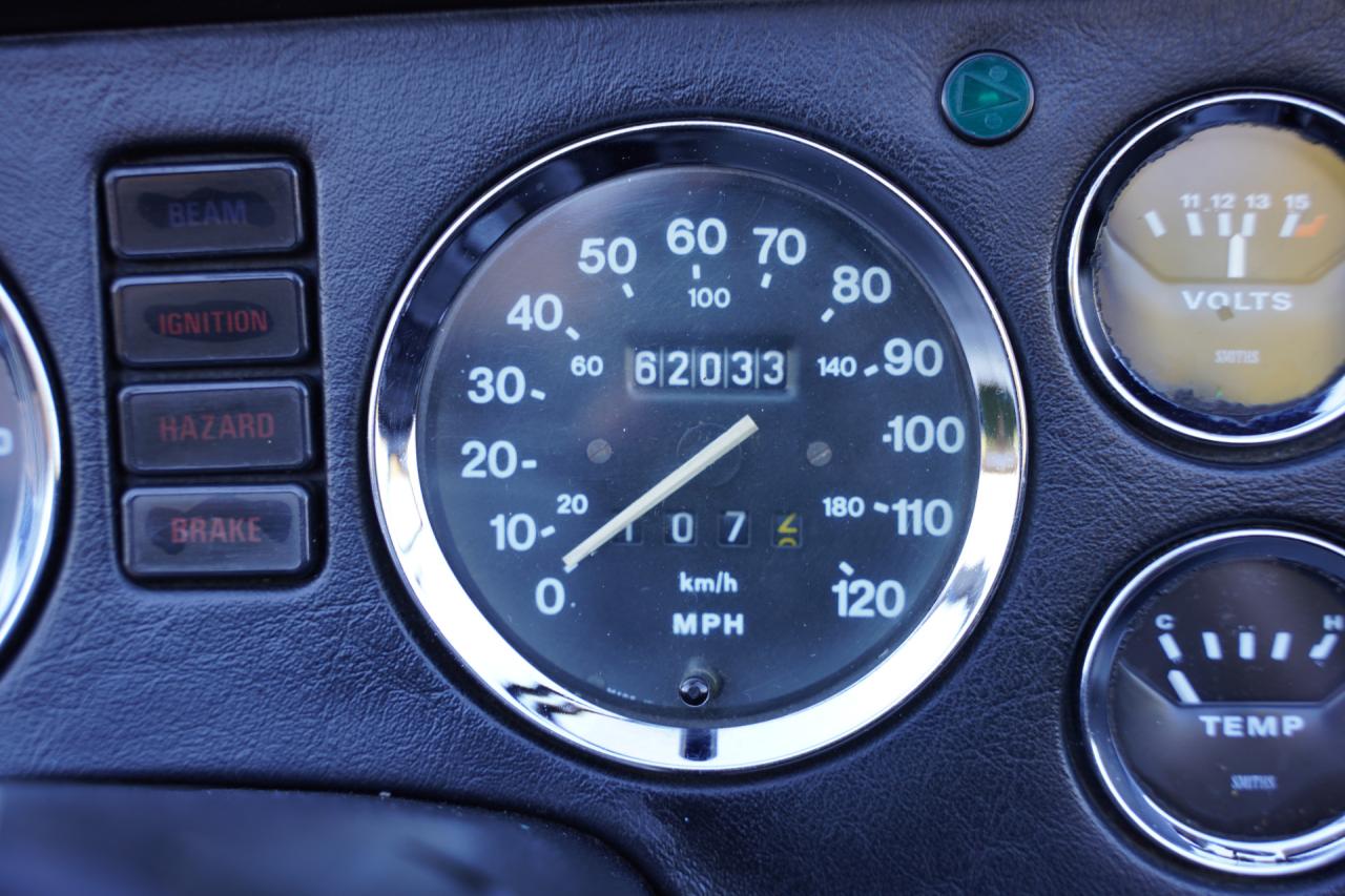 1977 MG B Roadster Overdrive