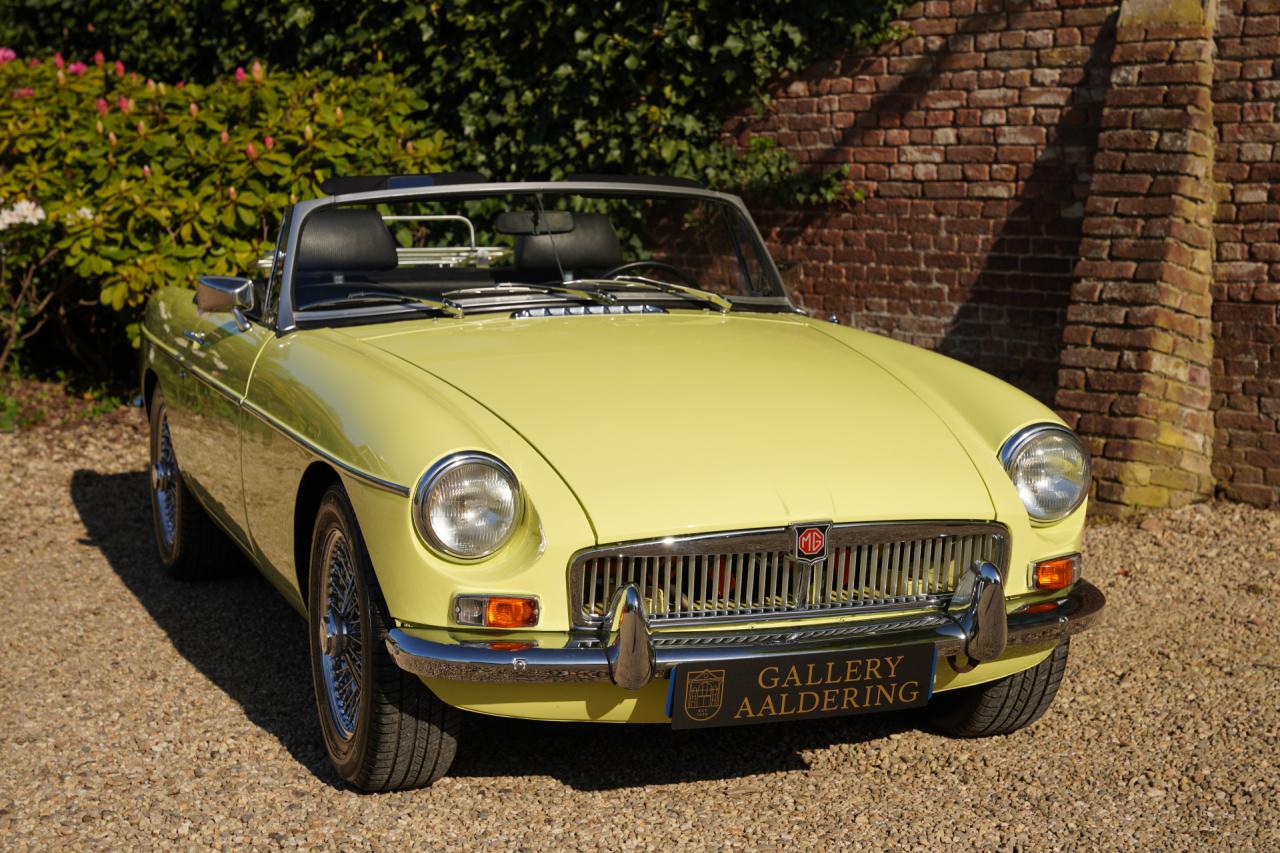 1977 MG B Roadster Overdrive