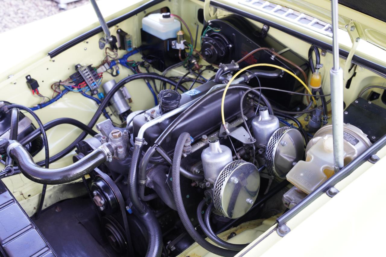 1977 MG B Roadster Overdrive