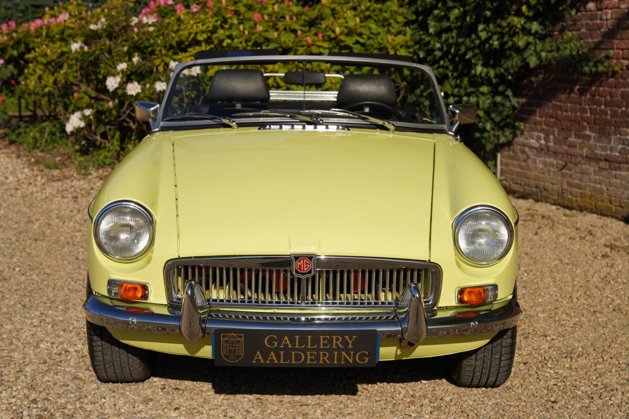 1977 MG B Roadster Overdrive