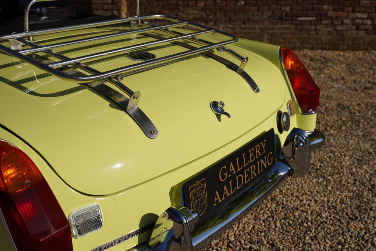 1977 MG B Roadster Overdrive