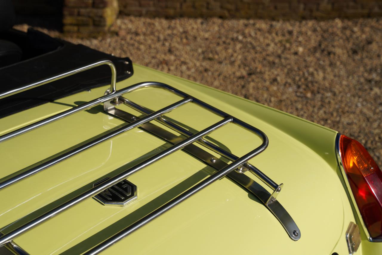 1977 MG B Roadster Overdrive