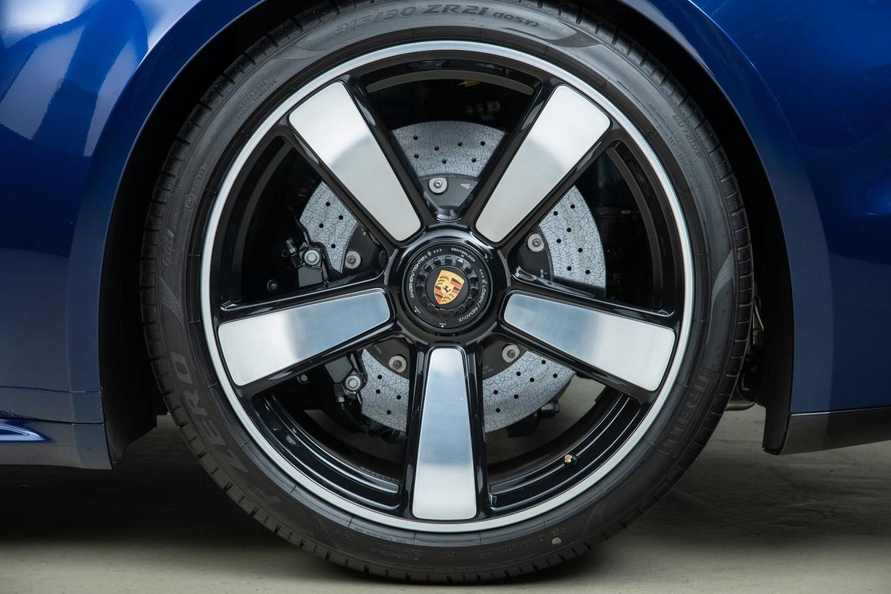 2023 Porsche 911 Sport Classic