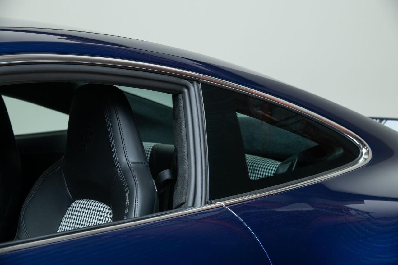 2023 Porsche 911 Sport Classic