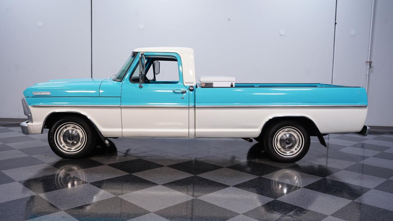 1967 Ford F-100