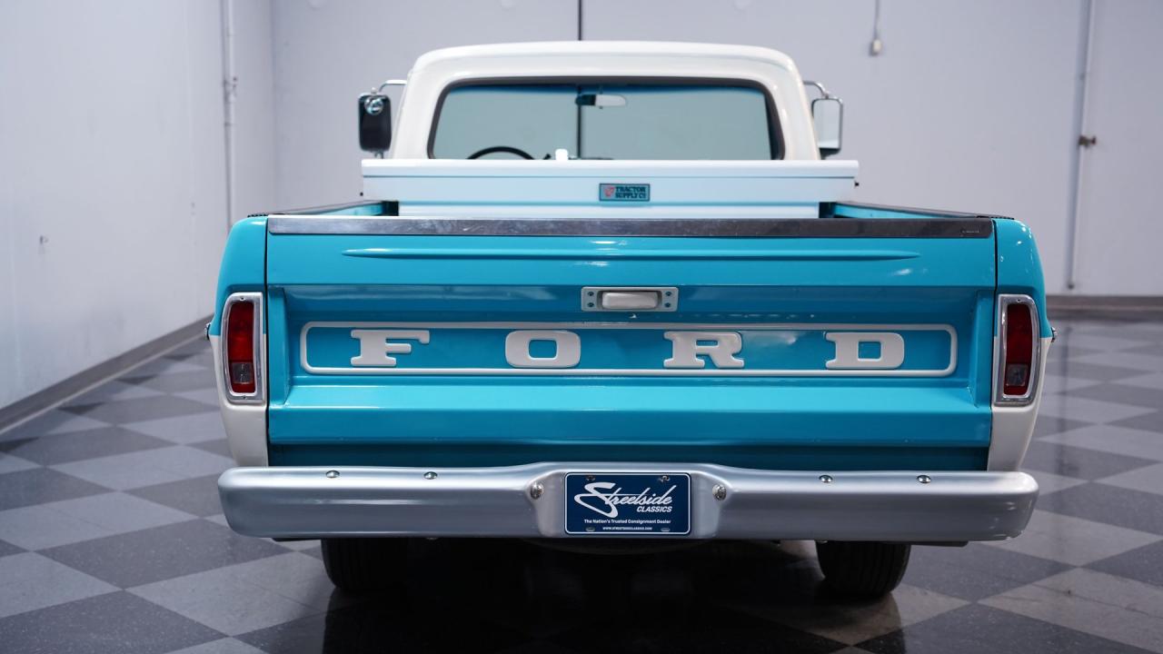1967 Ford F-100