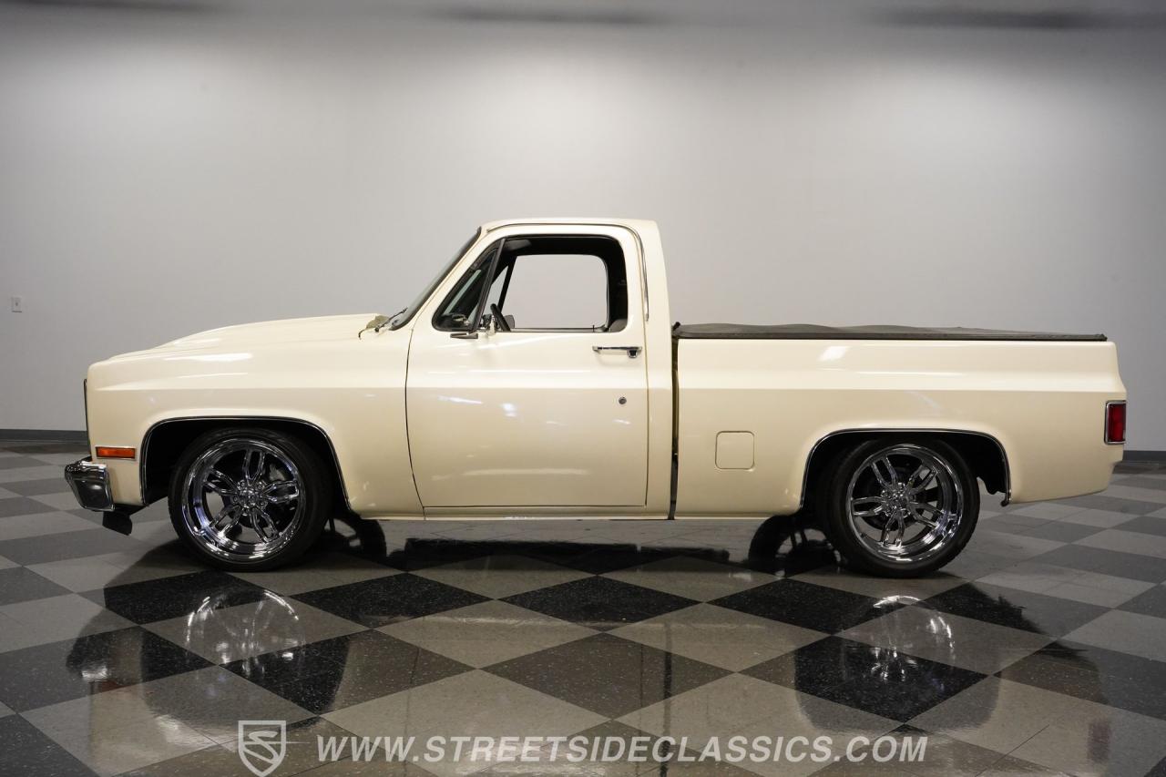 1985 Chevrolet C10 LS 5.3L Restomod