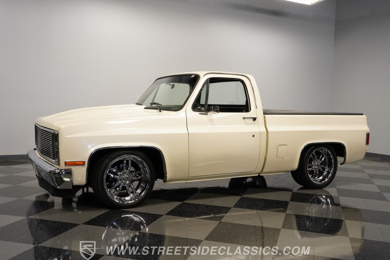 1985 Chevrolet C10 LS 5.3L Restomod